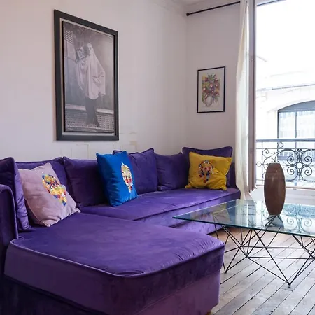 Superb Apartment On The Canal Saint Martin